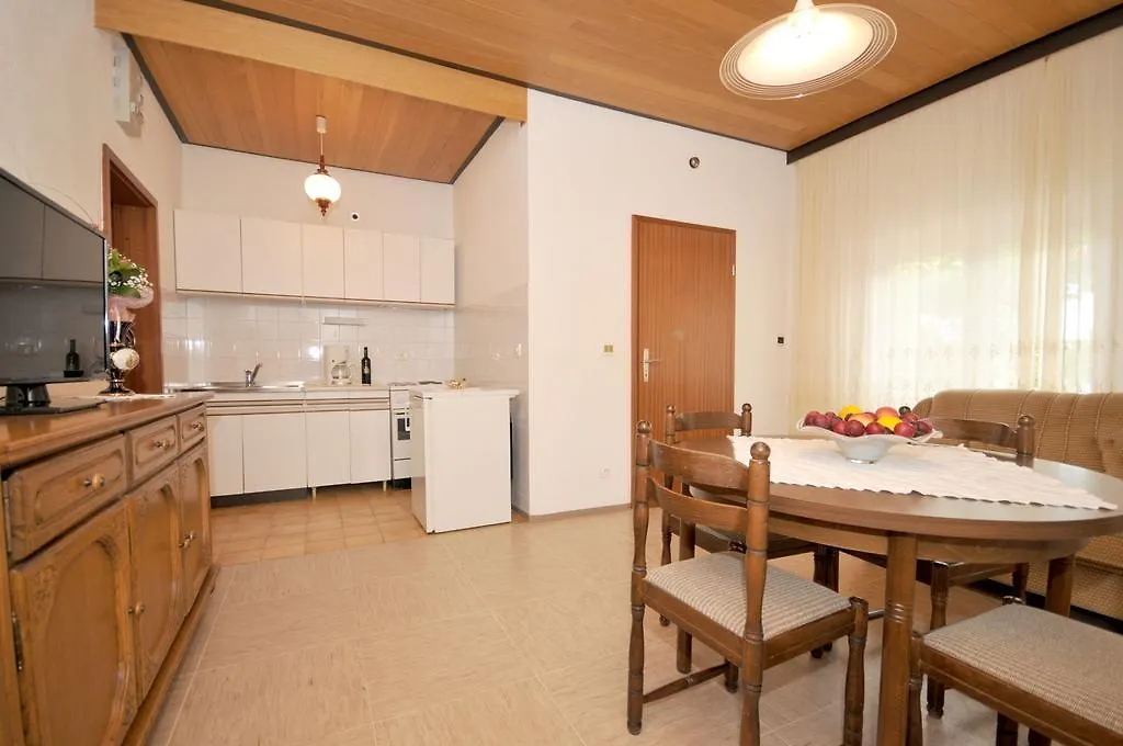 Apartments Marinko Trogir