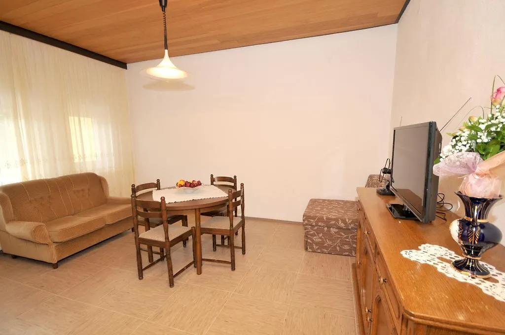 Apartments Marinko Trogir