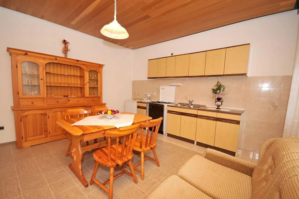 Apartments Marinko Trogir Chorwacja